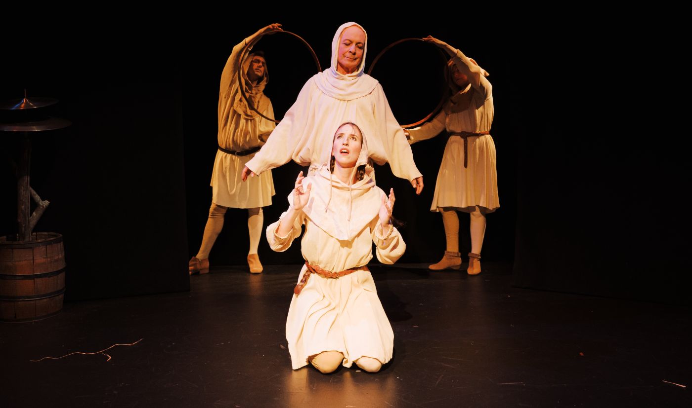 <p>Photo by Leah Huete</p>